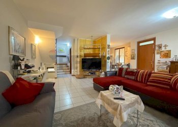 Villa a Schiera Via Villaggio Morosini, 21
Castelli Calepio, Castelli Calepio - foto 5