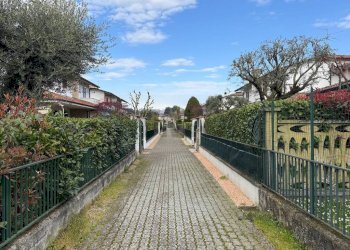 Villa a Schiera Via Villaggio Morosini, 21
Castelli Calepio, Castelli Calepio - foto 23