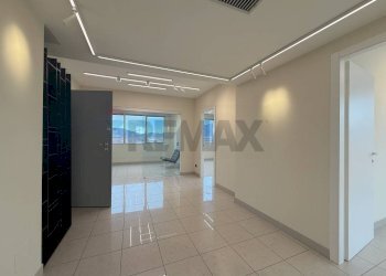 Office Via Ninfea, SNC 
 Iseo, Iseo - photo 8