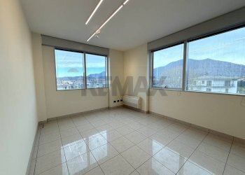 Office Via Ninfea, SNC 
 Iseo, Iseo - photo 10