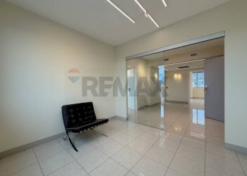 Office Via Ninfea, SNC 
 Iseo, Iseo - photo 11