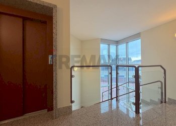 Office Via Ninfea, SNC 
 Iseo, Iseo - photo 14