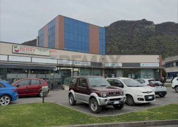 Office Via Ninfea, SNC 
 Iseo, Iseo - photo 16