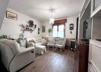 Portion of a house Via Canaletto, Malalbergo - photo 10