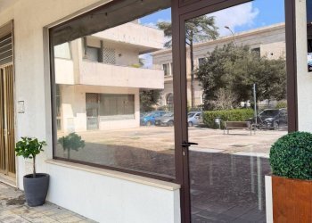 Foto 4 - Shop via lequile
 
12, Lecce - photo 4