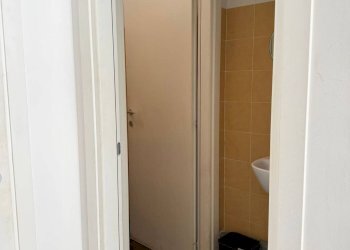 Foto 14 - Shop via lequile
 
12, Lecce - photo 14