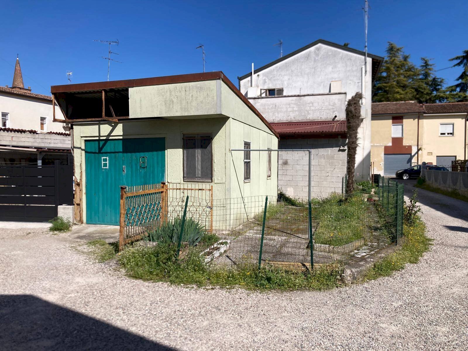 Foto 1 - Box Mantova - photo 1