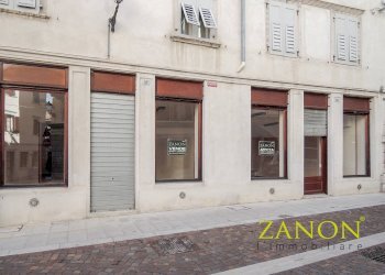 Foto 2 - Locale Commerciale Via Rastello, Gorizia - foto 2