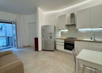 Foto 1 - Bilocale Largo Due Giugno
 
13, Siracusa - foto 1