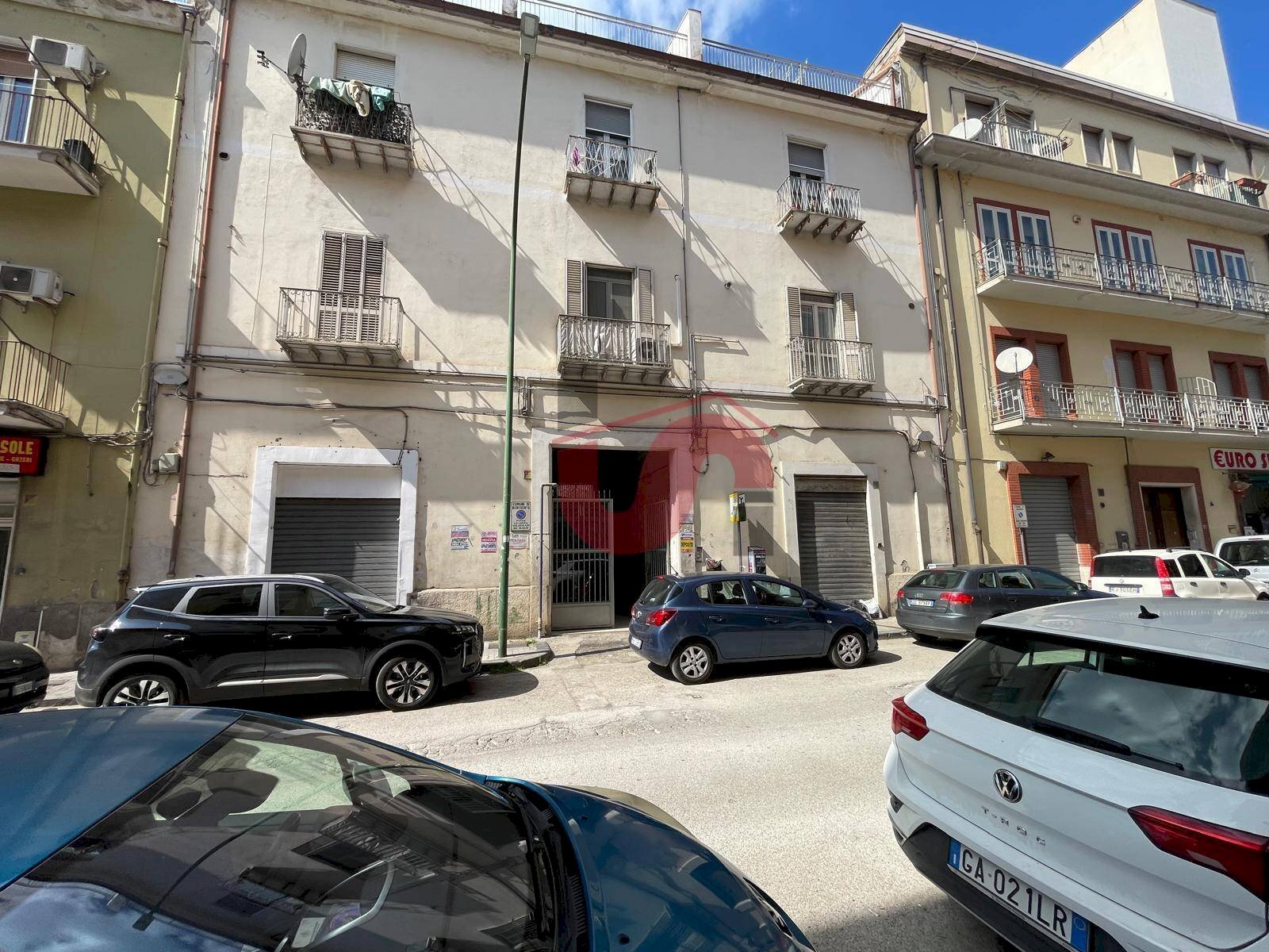 Foto 1 - Warehouse Via Paga, Benevento - photo 1