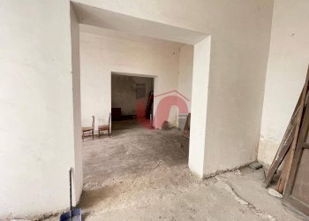 Foto 11 - Warehouse Via Paga, Benevento - photo 11