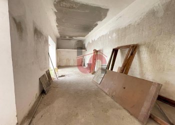 Foto 14 - Warehouse Via Paga, Benevento - photo 14
