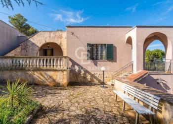 Foto 1 - Villa Viale Dei Castagni
 
56, Fasano - foto 1