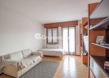 Foto 7 - Trilocale Via Melzi
 
63, Magenta - foto 7