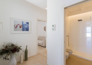 Foto 11 - Attic Piazza Garibaldi
 
24, Molfetta - photo 11