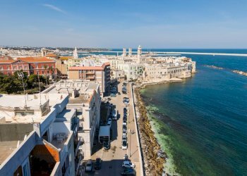 Foto 27 - Attic Piazza Garibaldi
 
24, Molfetta - photo 27