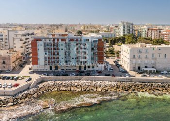 Foto 28 - Attic Piazza Garibaldi
 
24, Molfetta - photo 28