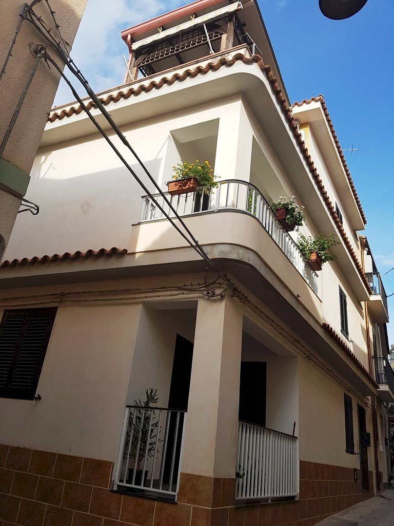 Casa indipendente via Simeto, Scicli - foto 1