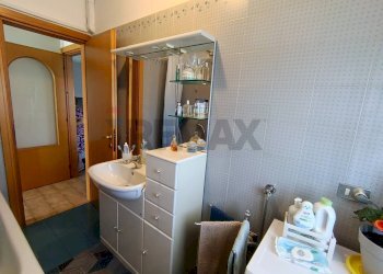 Bagno - Trilocale via Parri
 
21, Rho - foto 9