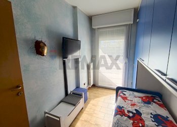 Camera / camera da letto - Trilocale via Parri
 
21, Rho - foto 12