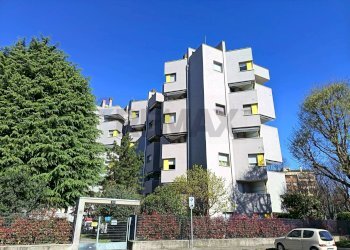 Edificio all\'aperto - Trilocale via Parri
 
21, Rho - foto 19