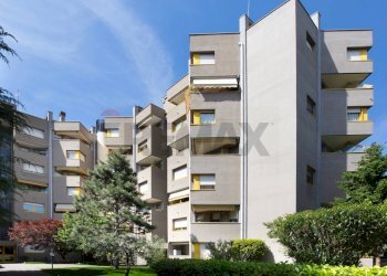 Edificio all\'aperto - Trilocale via Parri
 
21, Rho - foto 30