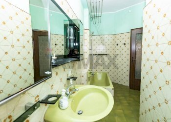 Bagno - Two-room apartment Via Flavio Ando'
 
4, Milano - photo 15