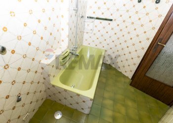 Bagno - Two-room apartment Via Flavio Ando'
 
4, Milano - photo 17