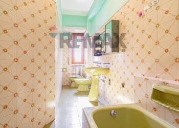 Bagno - Bilocale Via Flavio Ando'
 
4, Milano - foto 31