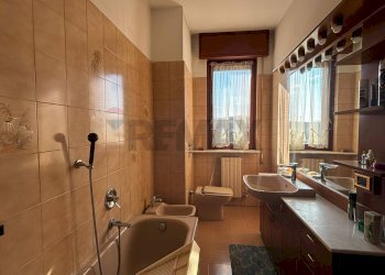 Bagno - Capannone via guido rossa
27, Magenta - foto 49