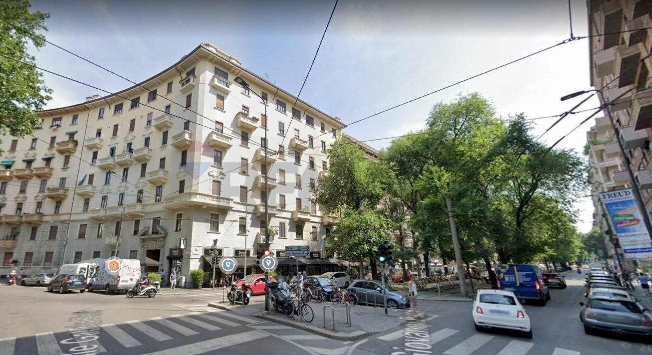 Edificio all\'aperto - Cafeteria - Cold Bar Piazzale Piola
 
1, Milano - photo 2