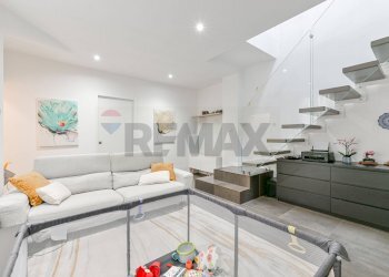 Soggiorno - Appartamento Via Luigi Cadorna
 
11, Vimodrone - foto 5