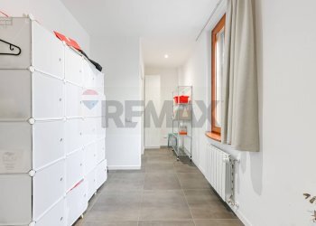 Hall / corridoio - Appartamento Via Luigi Cadorna
 
11, Vimodrone - foto 9