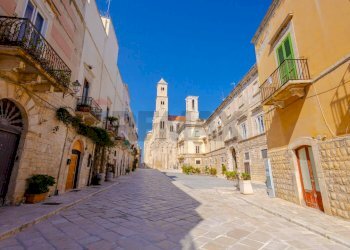 Edificio all\'aperto - Bilocale Piazza Duomo
44, Giovinazzo - foto 20