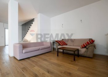 Soggiorno - Villa Via Luisi
 
29, Bari - foto 20