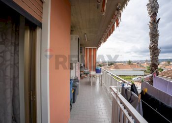 Balcone - Trilocale Via Pier Santi Mattarella
 
20, Mascali - foto 8