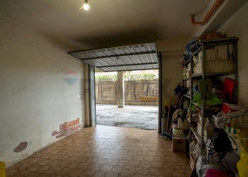 Stanza vuota - Trilocale Via Pier Santi Mattarella
 
20, Mascali - foto 22