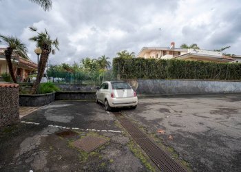 Parcheggio - Trilocale Via Pier Santi Mattarella
 
20, Mascali - foto 23