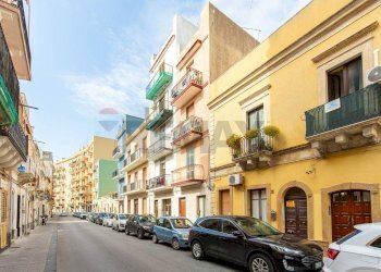 Edificio all\'aperto - Appartamento VIA XIV OTTOBRE
 
21, Augusta - foto 4