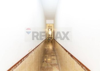 Hall / corridoio - Appartamento VIA XIV OTTOBRE
 
21, Augusta - foto 6