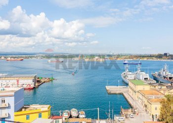 Vista dell\'acqua - Appartamento VIA XIV OTTOBRE
 
21, Augusta - foto 10