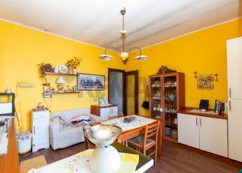 Sala da pranzo - Appartamento VIA XIV OTTOBRE
 
21, Augusta - foto 22