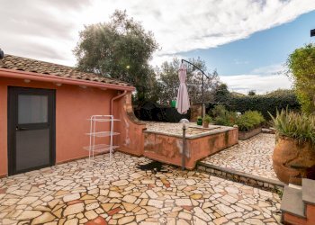 Casa all\'aperto - Casa indipendente via molise
 
33, Acireale - foto 24