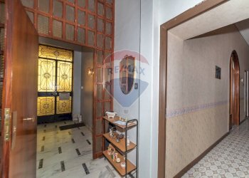 Hall / corridoio - Four-room apartment via Umberto
 
303, San Pietro Clarenza - photo 7