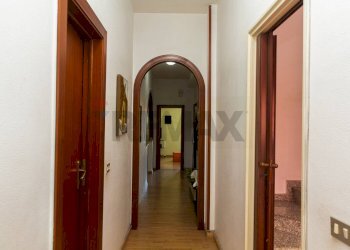 Hall / corridoio - Attico Via Vincenzo Zaccà
 
64, Catania - foto 25