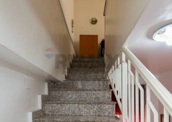 Scale - Attico Via Vincenzo Zaccà
 
64, Catania - foto 39