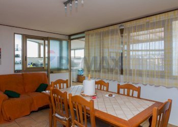 Sala da pranzo - Attico Via Vincenzo Zaccà
 
64, Catania - foto 43