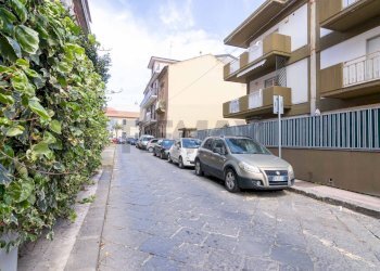 Edificio all\'aperto - Appartamento via Roma
 
364, Misterbianco - foto 3