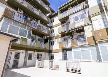 Edificio all\'aperto - Appartamento via Roma
 
364, Misterbianco - foto 6