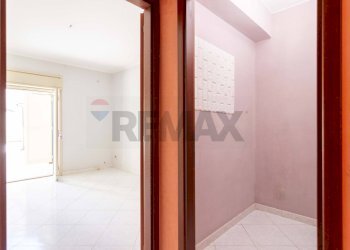 Stanza vuota - Appartamento via Roma
 
364, Misterbianco - foto 12